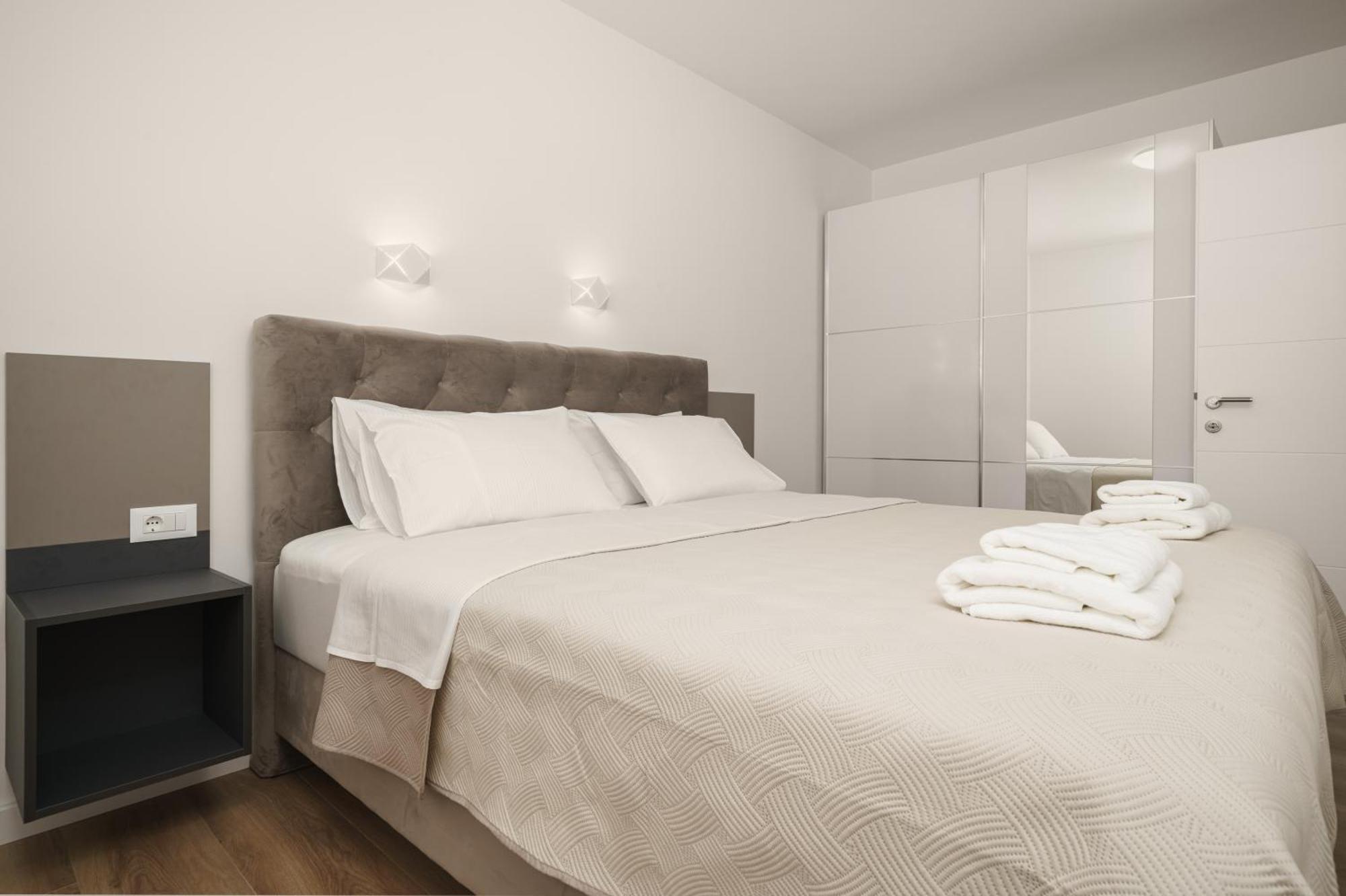 Apartments Okit Vodice Luaran gambar