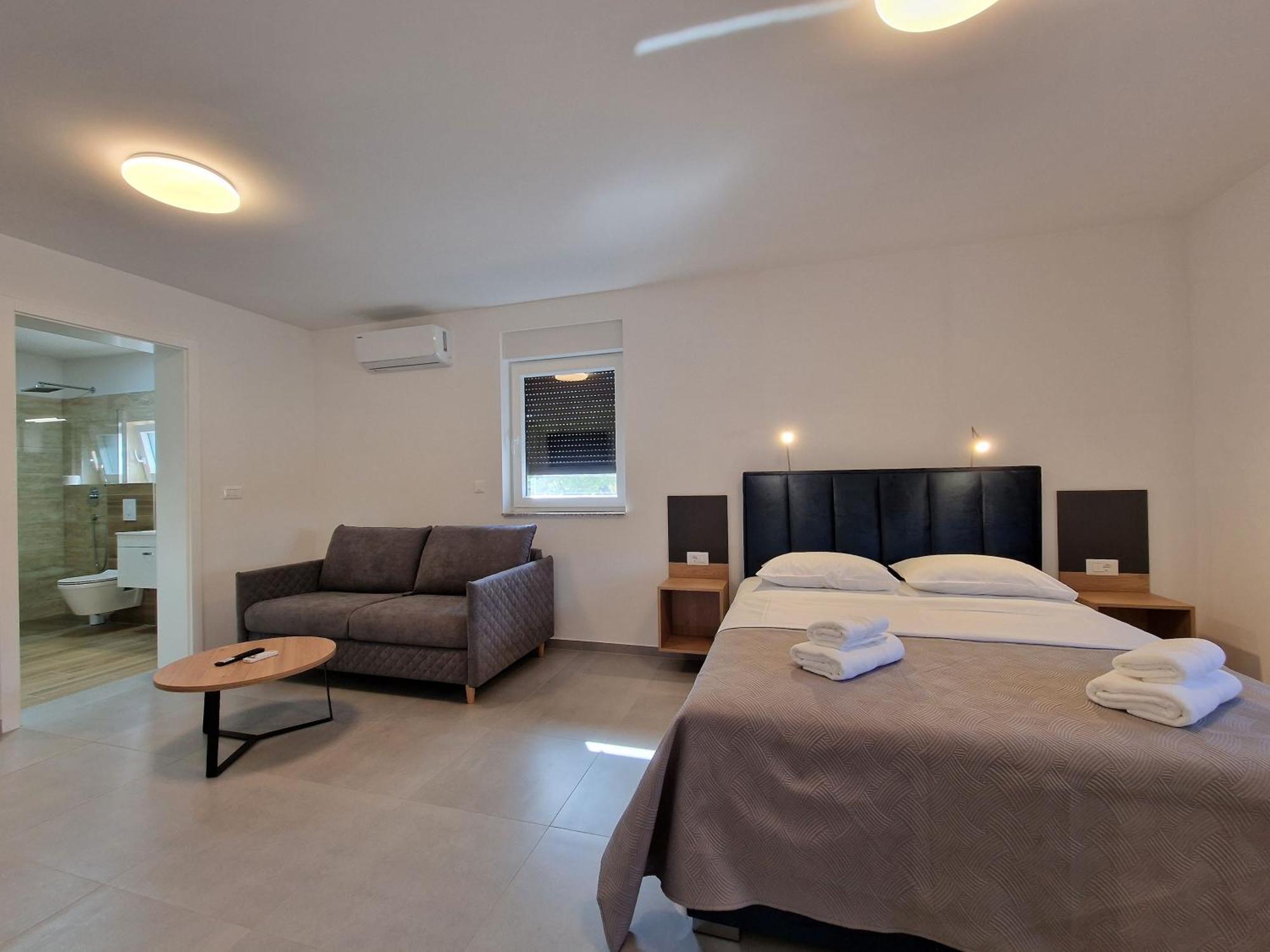 Apartments Okit Vodice Bilik gambar